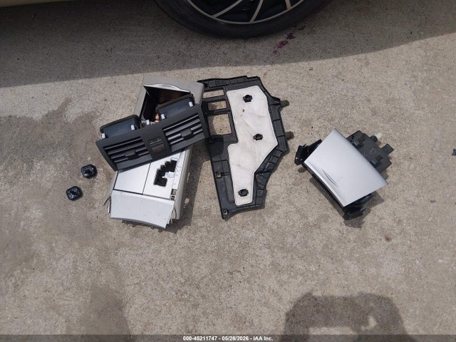 Toyota Camry Base (retail Orders Only) (a5)