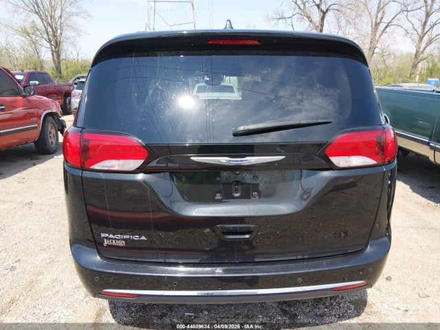 Chrysler Pacifica Touring Plus