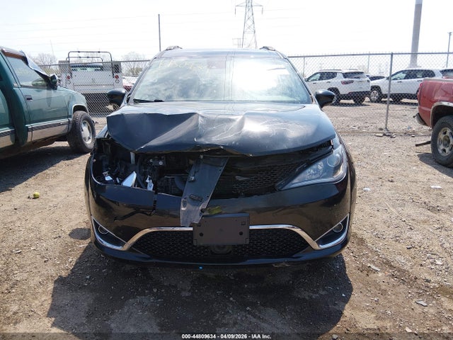 Chrysler Pacifica Touring Plus
