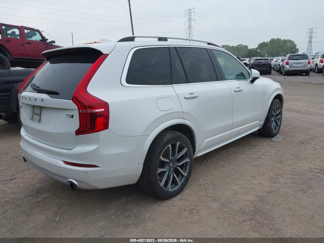 Volvo XC90 T5 Momentum
