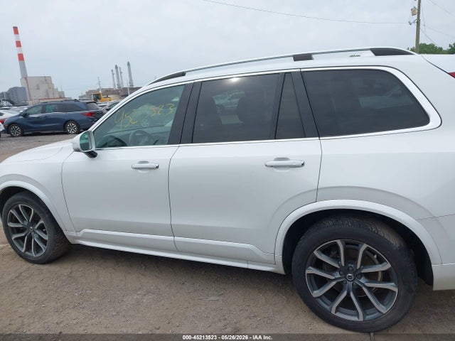 Volvo XC90 T5 Momentum