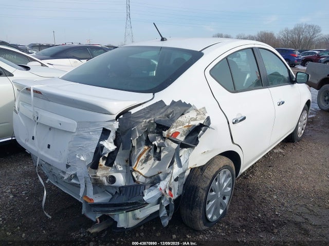Nissan Versa 1.6 Sv
