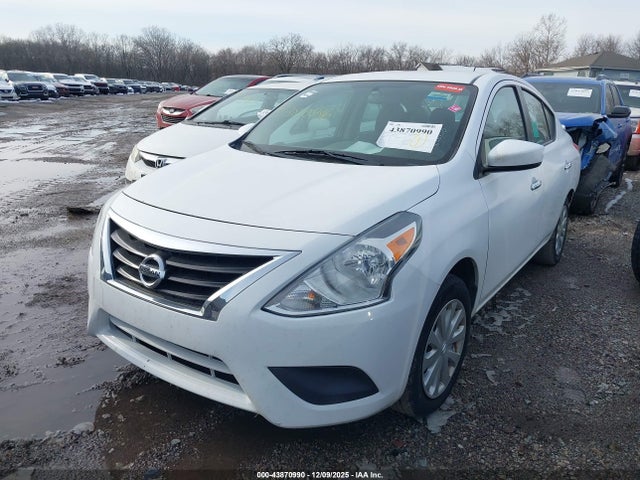 Nissan Versa 1.6 Sv