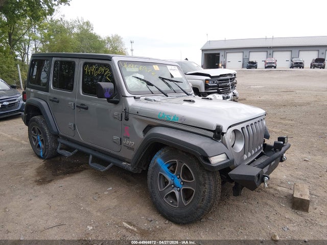 Salvage Jeep Wrangler Image