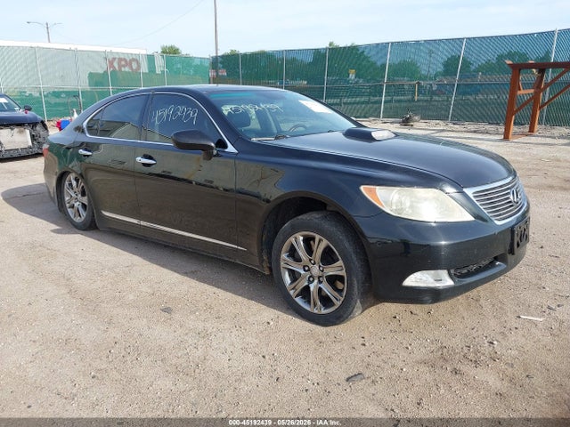 Salvage Lexus LS Image