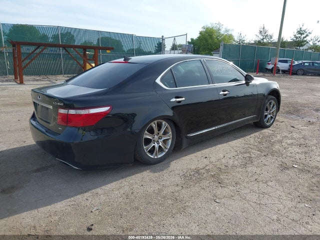 Lexus LS