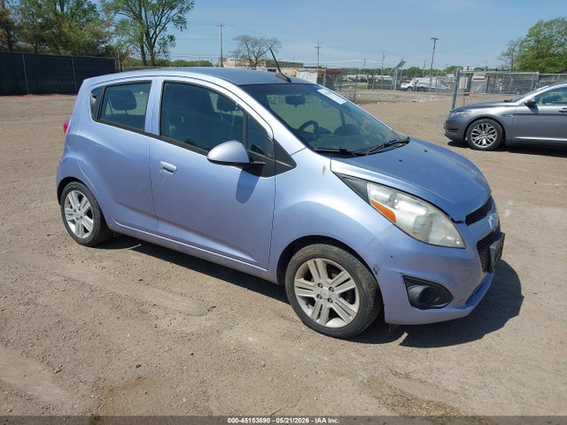 Salvage Chevrolet Spark Image