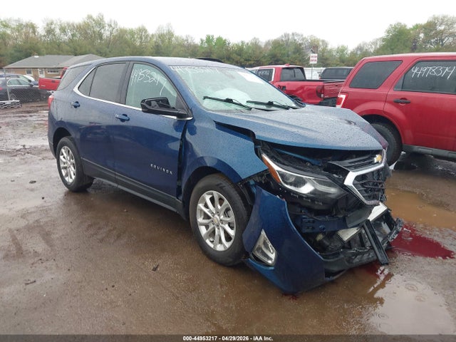 Salvage Chevrolet Equinox Image