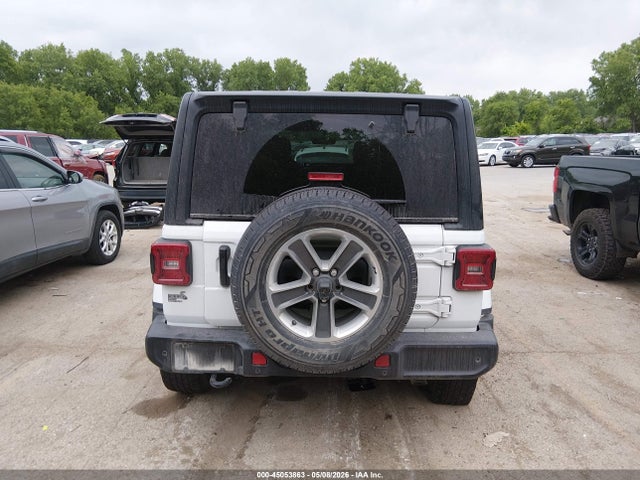 Jeep Wrangler Sahara 4x4