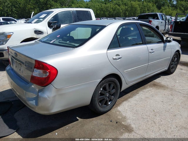 Toyota Camry Xle V6