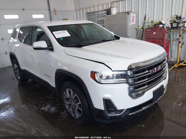 Salvage GMC Acadia Image