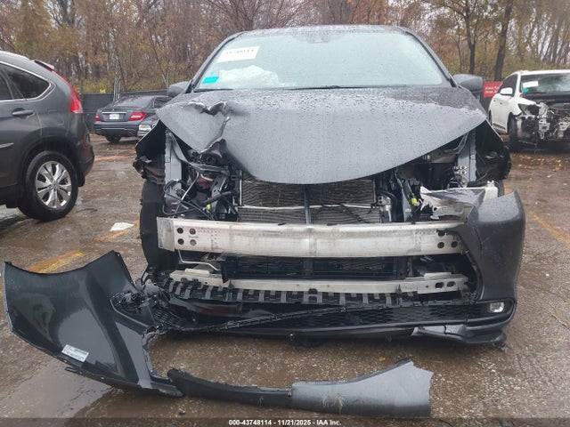 Toyota Sienna Xle