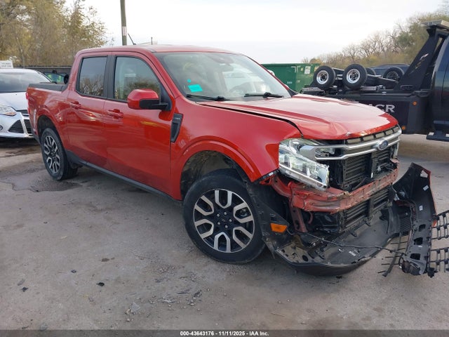 Salvage Ford Maverick Image