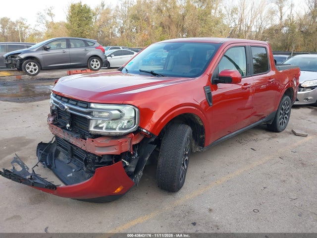 Ford Maverick Lariat