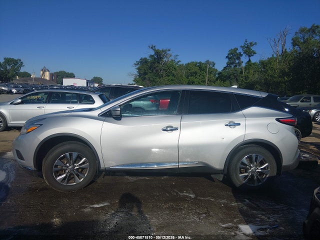 Nissan Murano S
