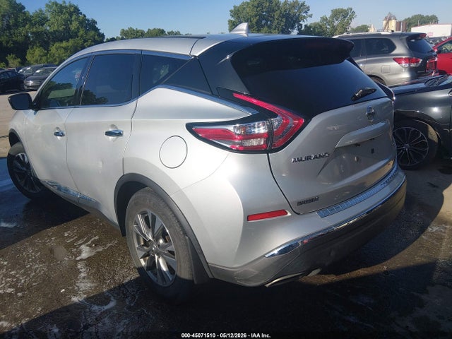 Nissan Murano S