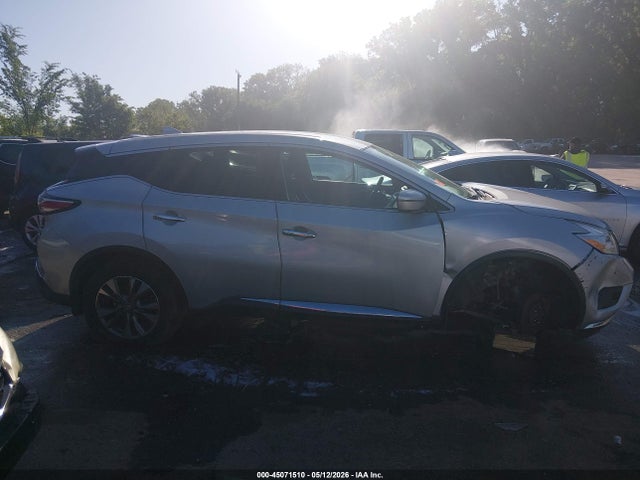 Nissan Murano S