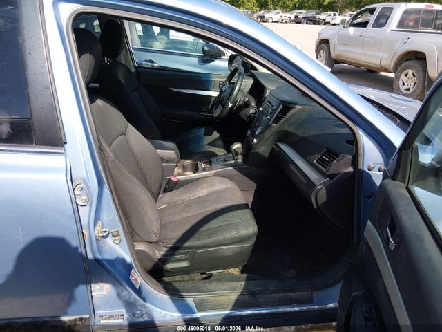 Subaru Outback 2.5i Premium