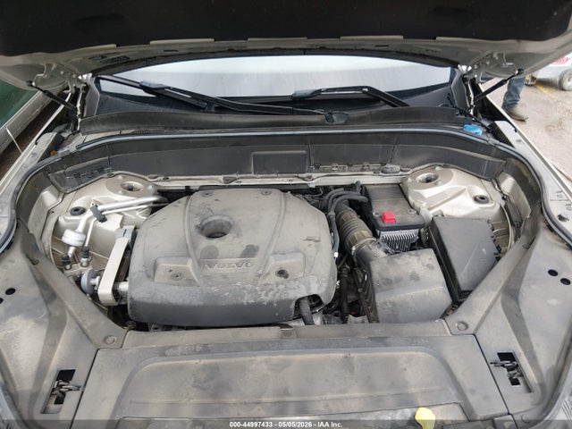 Volvo XC90 T6 Momentum