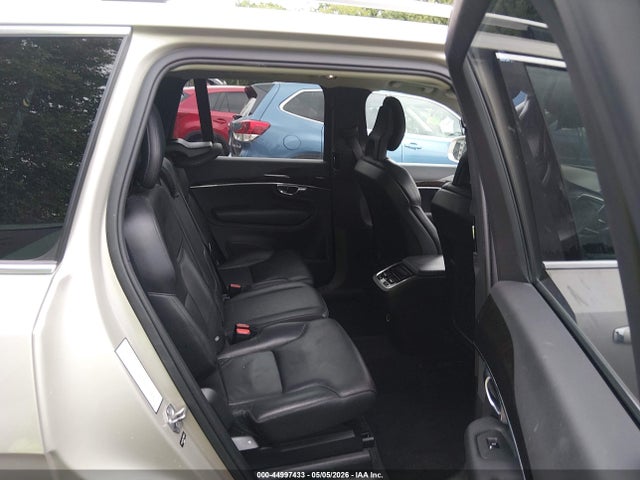 Volvo XC90 T6 Momentum