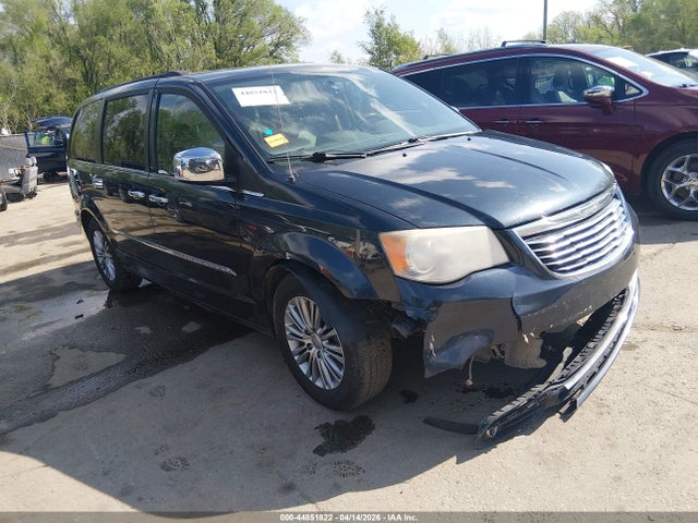 Salvage Chrysler Town & Country Image