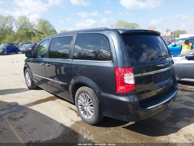 Chrysler Town & Country Touring-l