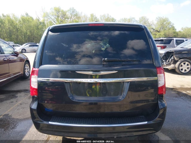 Chrysler Town & Country Touring-l