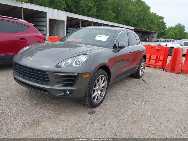 Porsche Macan S
