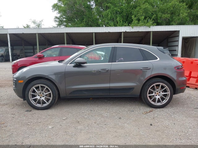 Porsche Macan S