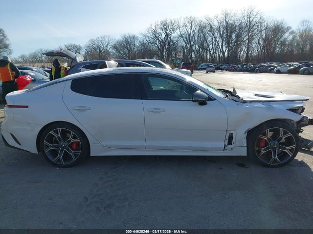 Kia Stinger Gt2
