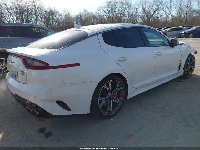 Kia Stinger Gt2