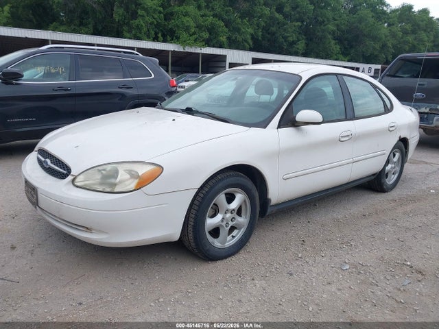 Ford Taurus Se