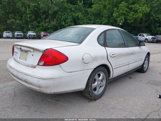 Ford Taurus Se