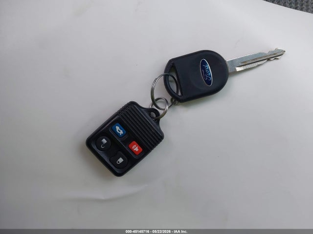 Ford Taurus Se
