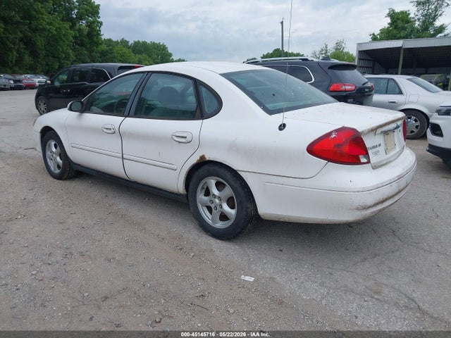 Ford Taurus Se