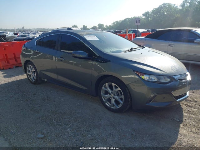 Salvage Chevrolet Volt Image