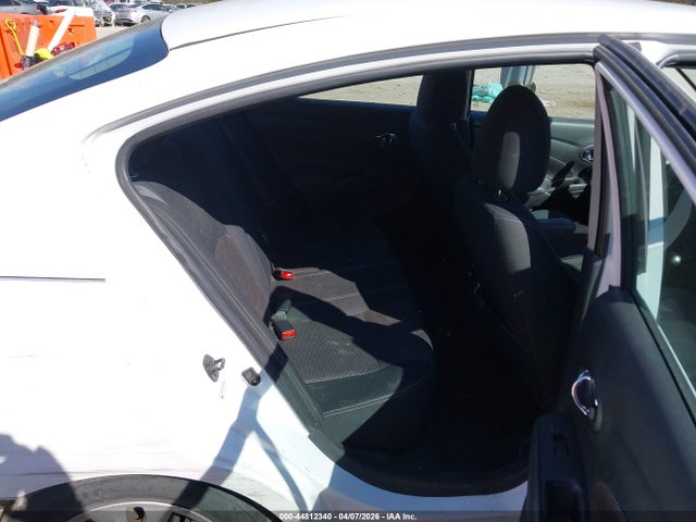 Nissan Versa 1.6 Sv