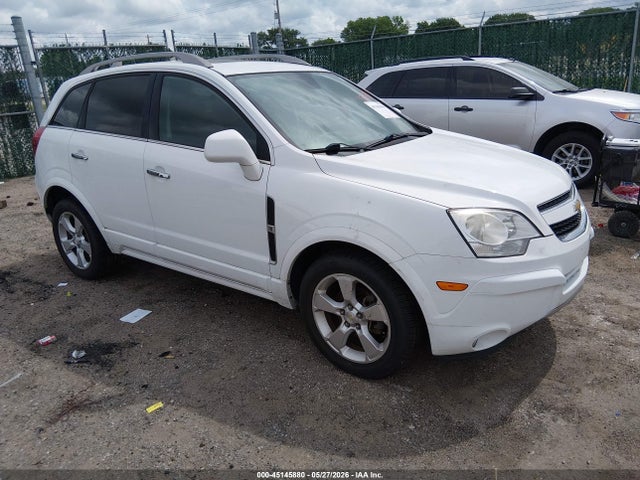 Salvage Chevrolet Captiva Image