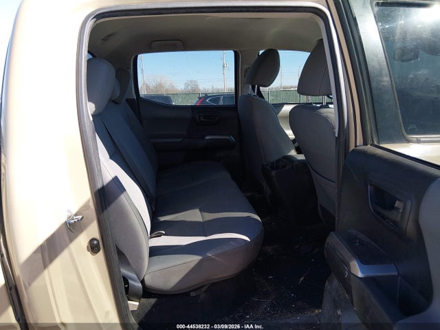Toyota Tacoma Sr5
