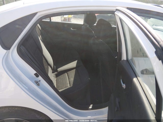 Kia Rio Lx