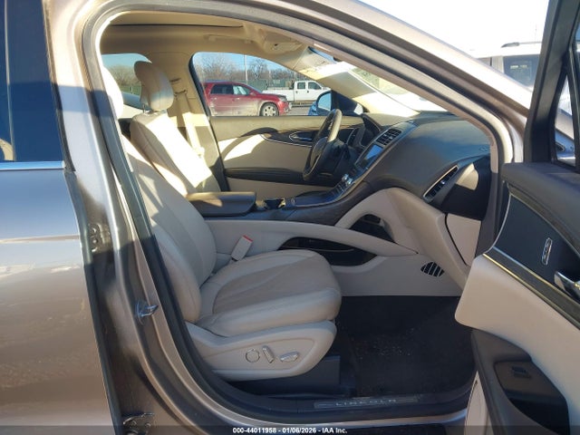 Lincoln MKX Reserve
