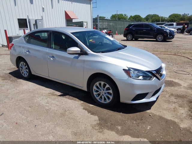 Salvage Nissan Sentra Image