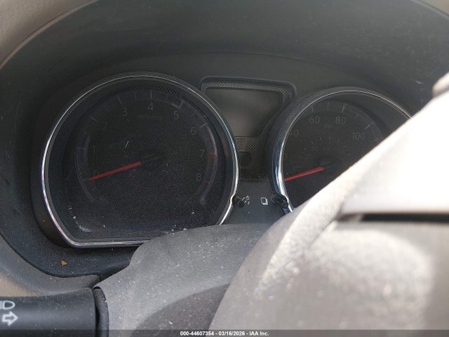 Nissan Versa 1.6 Sv