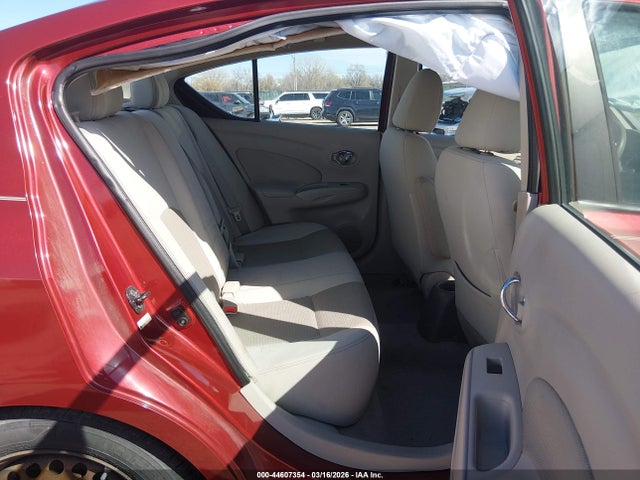 Nissan Versa 1.6 Sv
