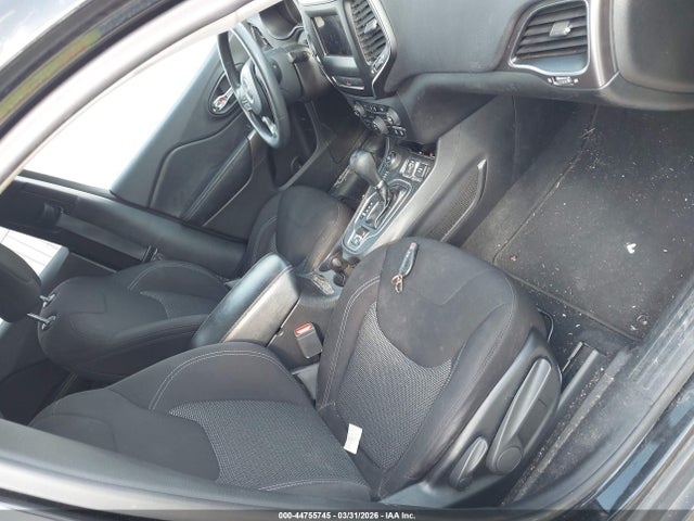 Jeep Cherokee Latitude 4x4