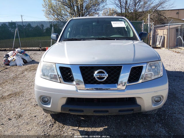 Nissan Frontier Sv