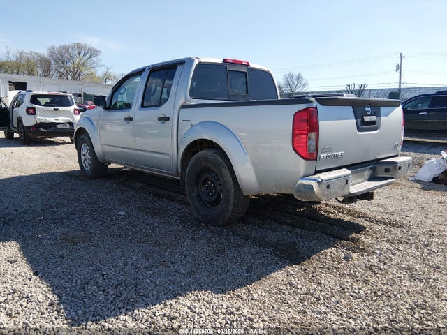 Nissan Frontier Sv