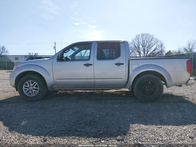 Nissan Frontier Sv