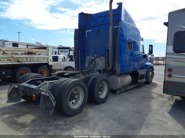 Peterbilt 579