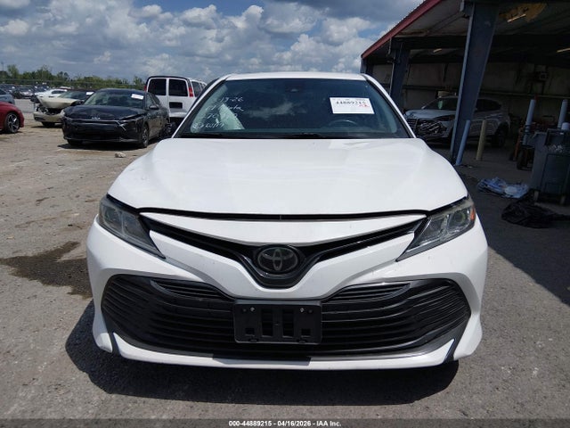 Toyota Camry Le